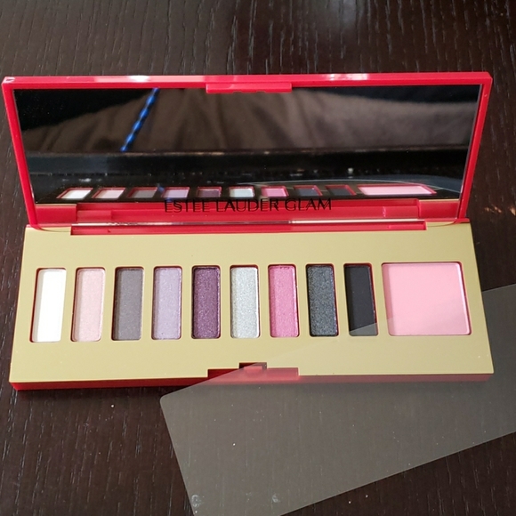 Estee Lauder Other - Estee Lauder New Eye Shadow Palette